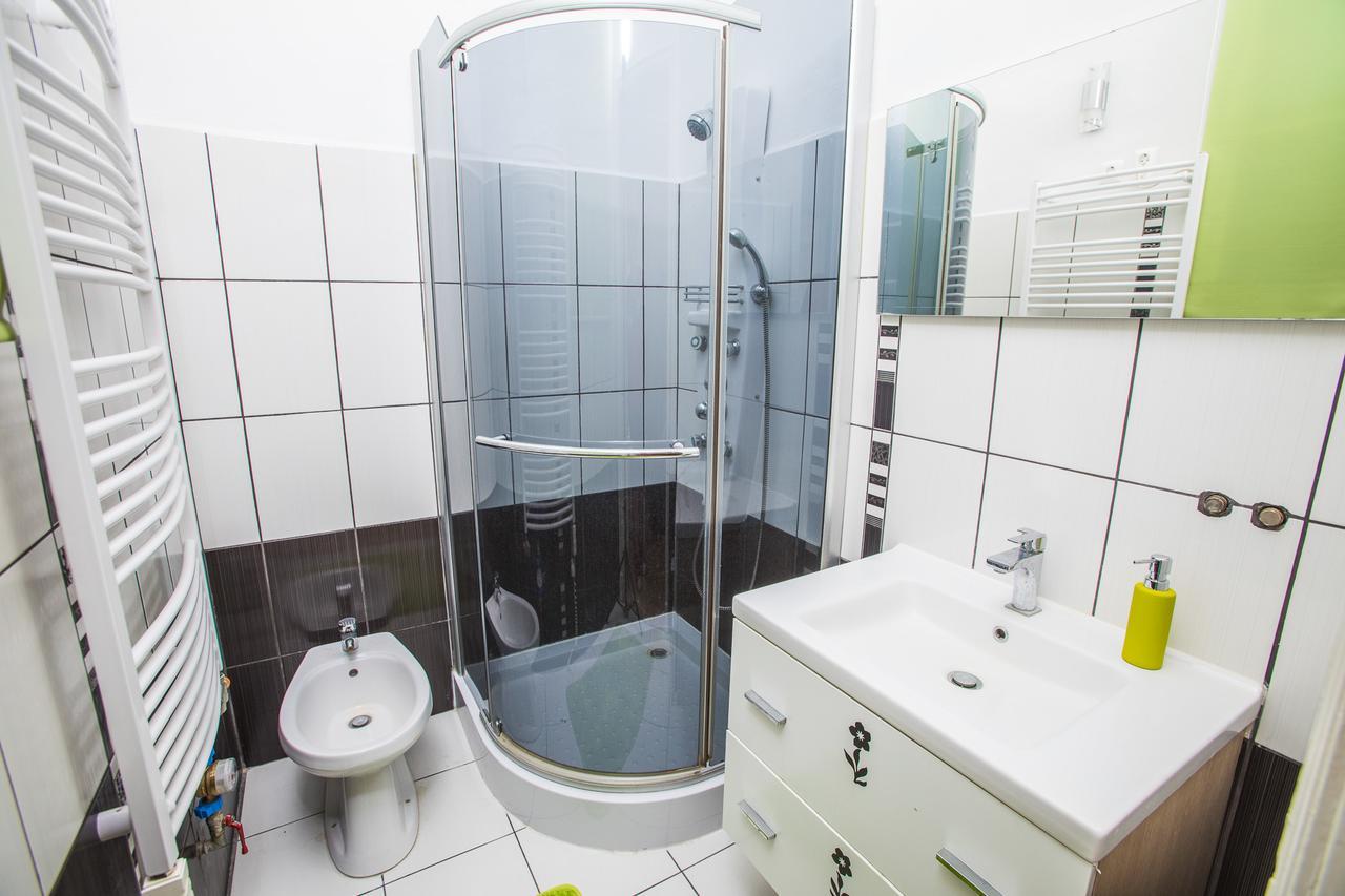 Novak Apartman Szeged Buitenkant foto
